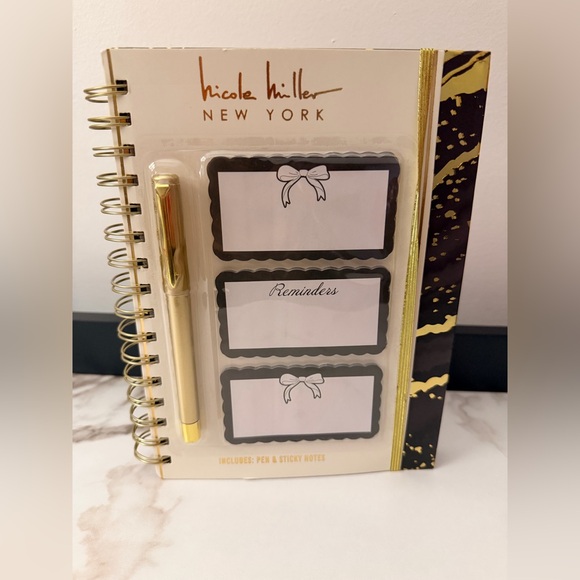 Nicole Miller Other - Nicole Miller New York Spiral Notebook with Pen & Sticky Notes - Black & Gold